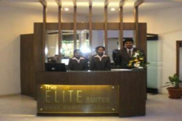 Hotel The Elite Suites Pune Room photo